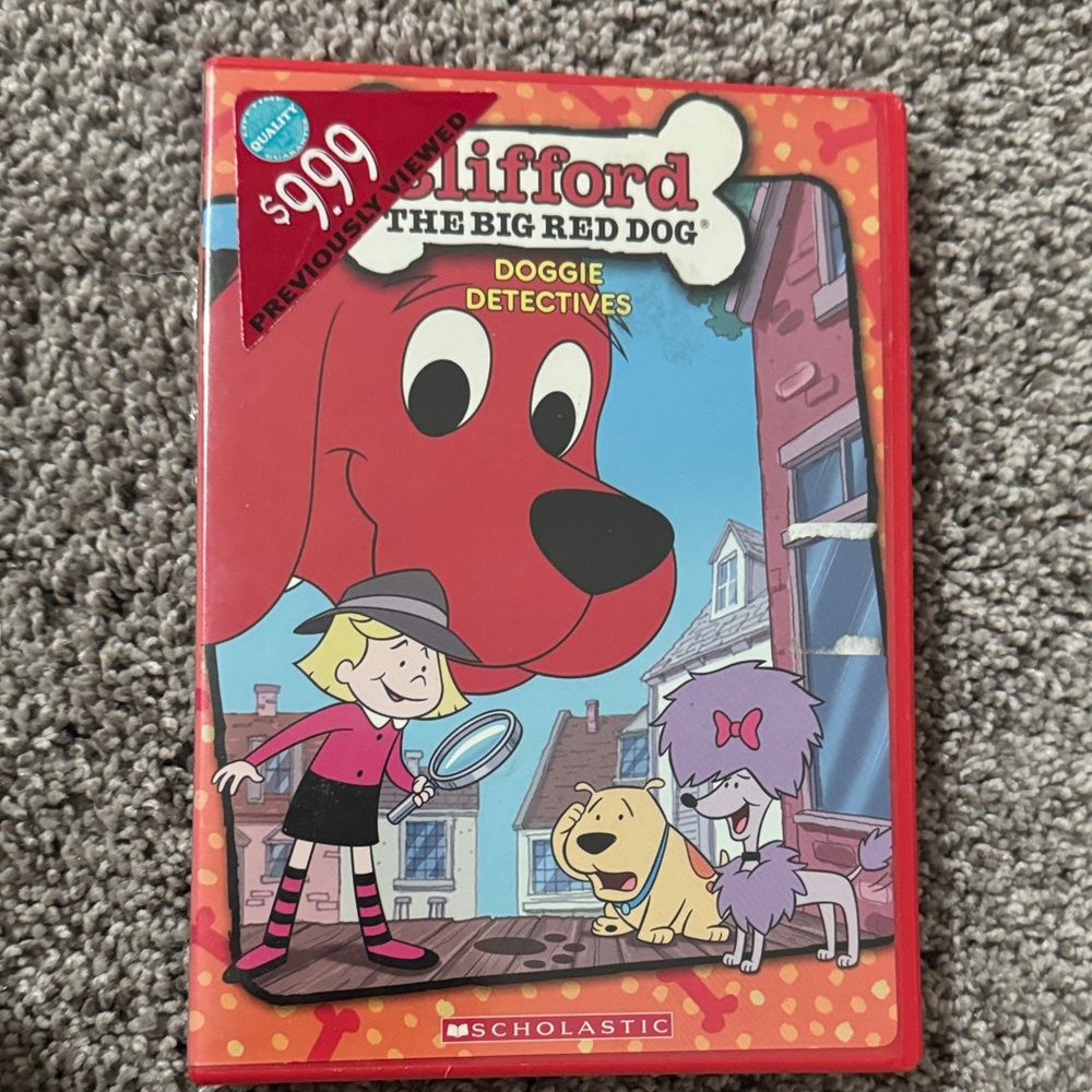 Scholastic Clifford the Big Red Dog - Doggie Detectives Adventure